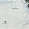 NASA每日卫星照 加拿大昂加瓦半岛深邃火口湖